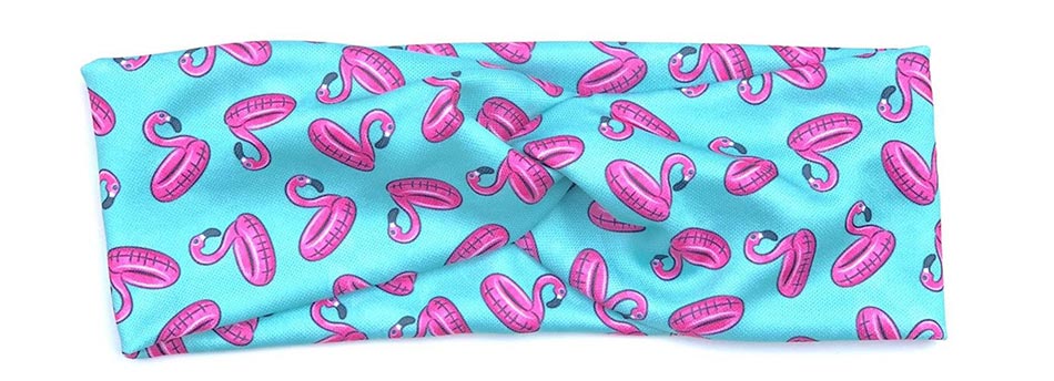 Yoga headband with funny pink pool flamingos